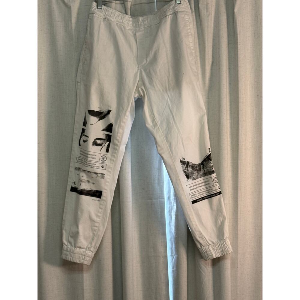 Zara Man White Graphic Print Joggers